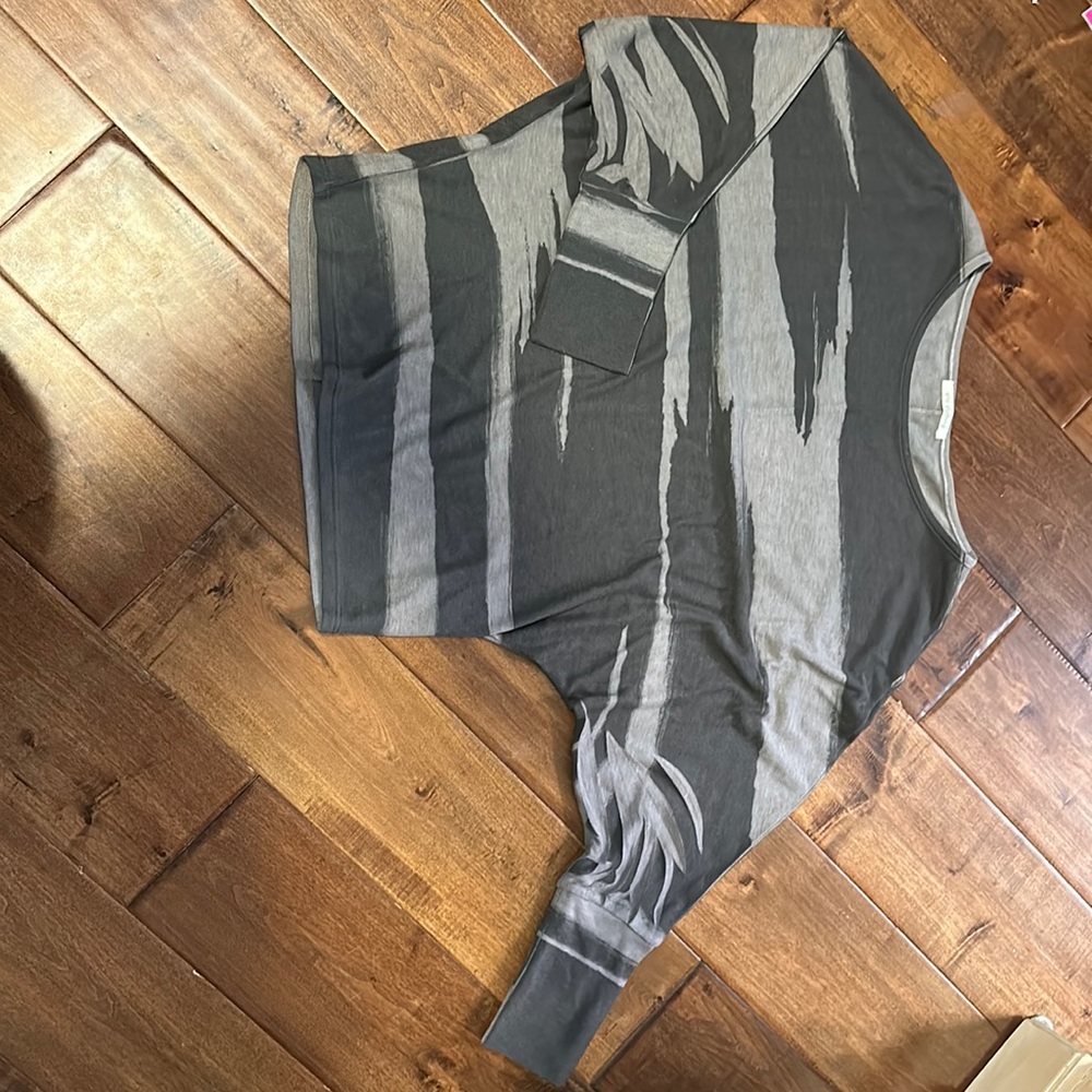 3/4 sleeve sweater